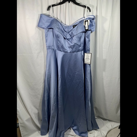 NWT $299 XSCAPE Satin Off Shoulder Ball Gown in Sky Blue [PLUS SZ 18W ]‎ - Picture 4 of 12